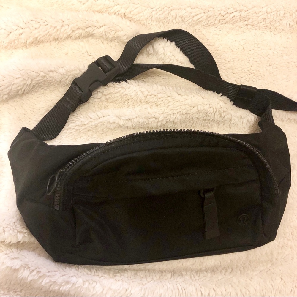 Lululemon On the Beat Belt Bag NWOT
